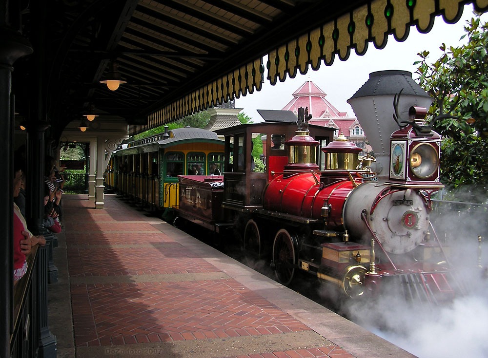 Disneyland park (P�rizs mellett)...